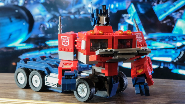 Lego Optimus Prime 10302 (Bild: Oliver Nickel/Golem.de)
