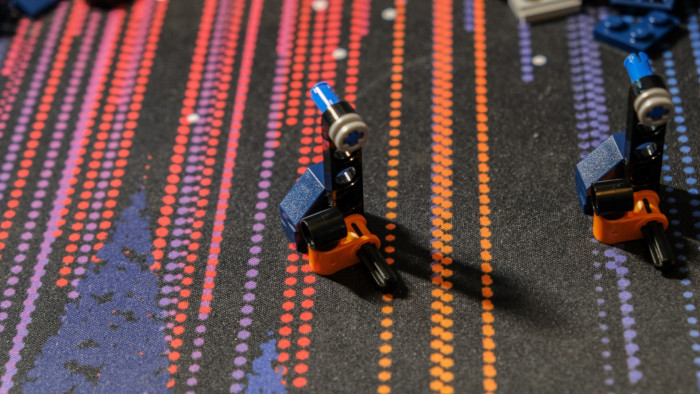 Aufbau von Lego Optimus Prime 10302 (Bild: Oliver Nickel/Golem.de)