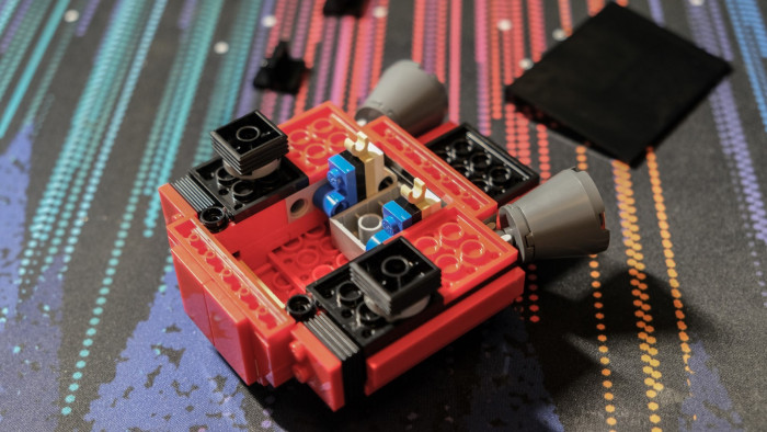 Aufbau von Lego Optimus Prime 10302 (Bild: Oliver Nickel/Golem.de)