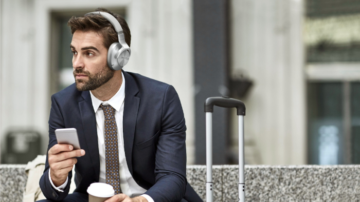 EAH-A800 (Bild: Technics)