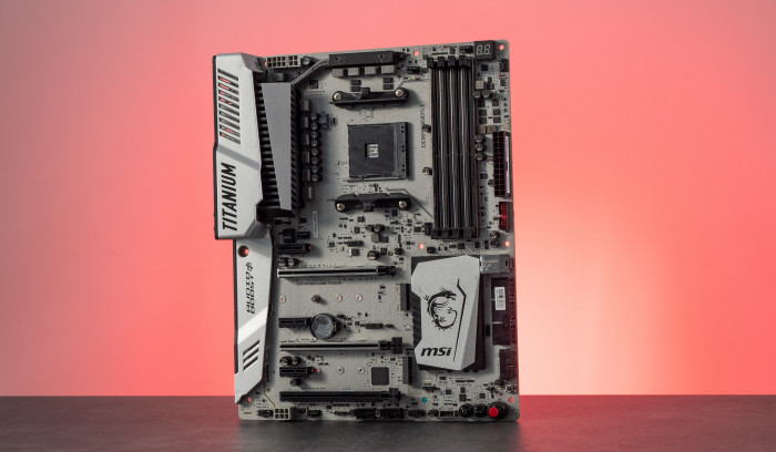 MSIs X370 Xpower Gaming Titanium von 2017 (Bild: Martin Wolf, Golem.de)