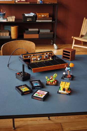 Das komplette Atari-2600-Set von Lego (Bild: Lego)