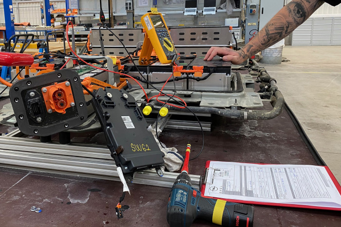 ... sonst gibt es Probleme mit dem Batteriemanagementsystem. (Foto: Dirk Kunde)