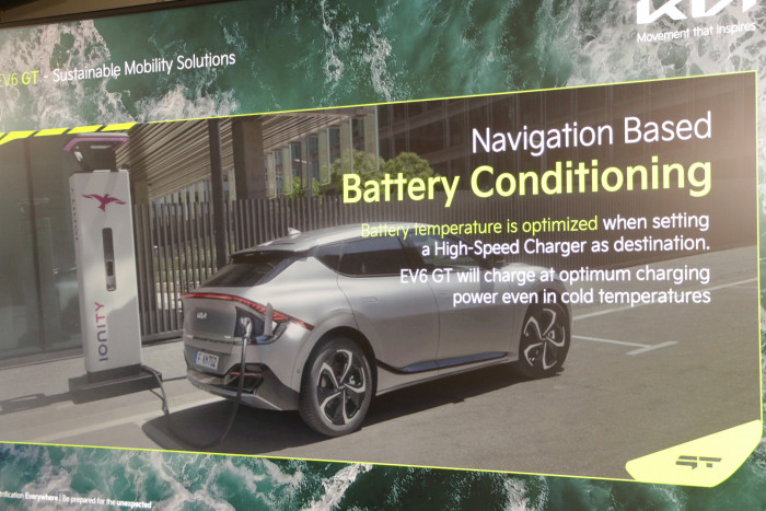 Eine Vorkonditionierung der Batterie soll ein schnelleres Laden ermöglichen. (Foto: Friedhelm Greis/Golem.de)