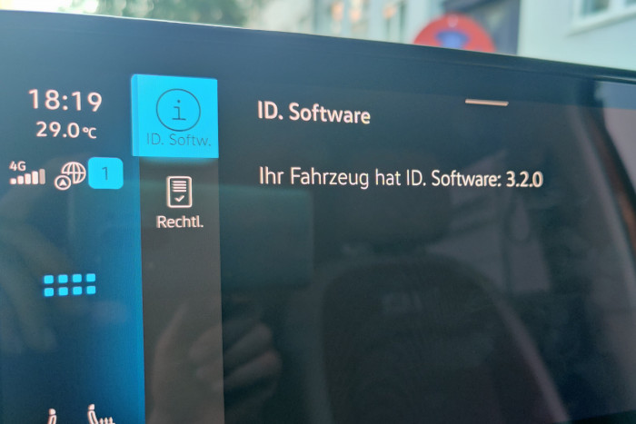 Der ID.Buzz verfügt über die Softwareversion 3.2 mit vielen neuen Funktionen. (Foto: Friedhelm Greis/Golem.de)