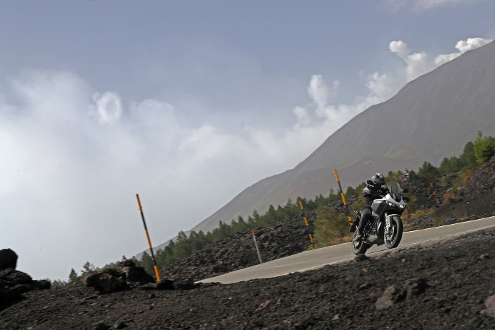 Mit 225 Nm hat das Motorrad ein starkes Drehmoment - direkt vom Start an. (Bild: Peter Ilg)