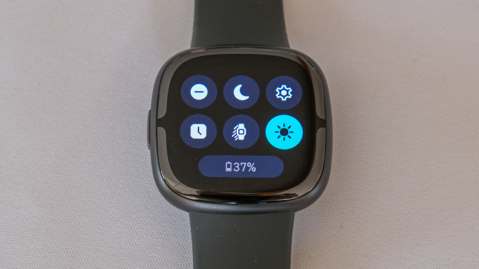 Das Schnellmenü erlaubt raschen Zugriff auf oft benötigte Funktionen. (Bild: P. Steinlechner/Golem.de)