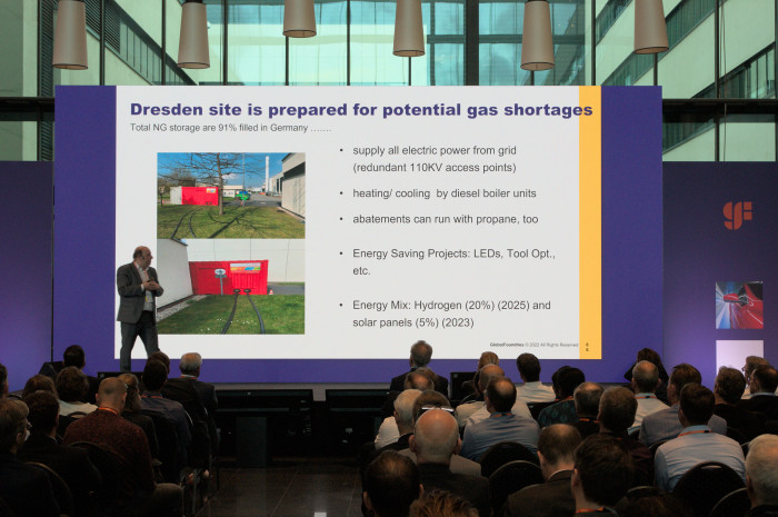 ... das sollte aber nicht erforderlich sein, Manfred Horstmann sieht die Fab gut auf Gasknappheit vorbereitet. (Bild: Johannes Hiltscher, Golem.de)