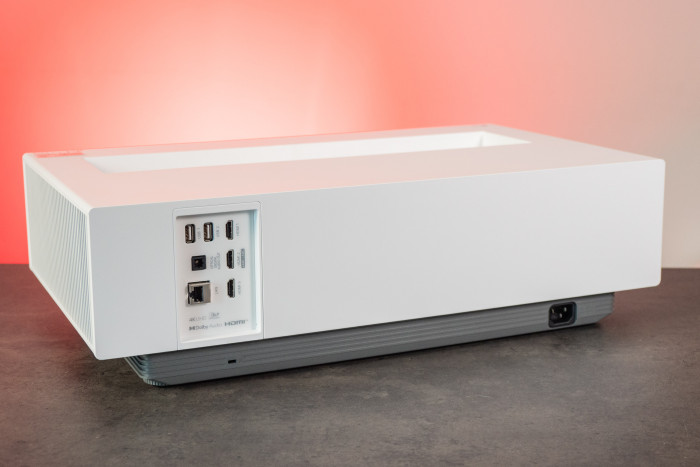 Die Anschlüsse des CineBeam HU715QW (Bild: Golem.de)