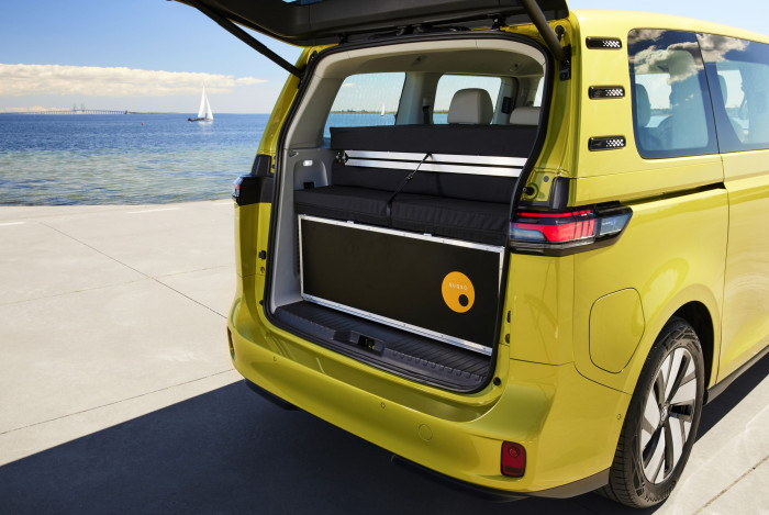 VW ID. Buzz mit Busbox von Ququq (Bild: VWN)