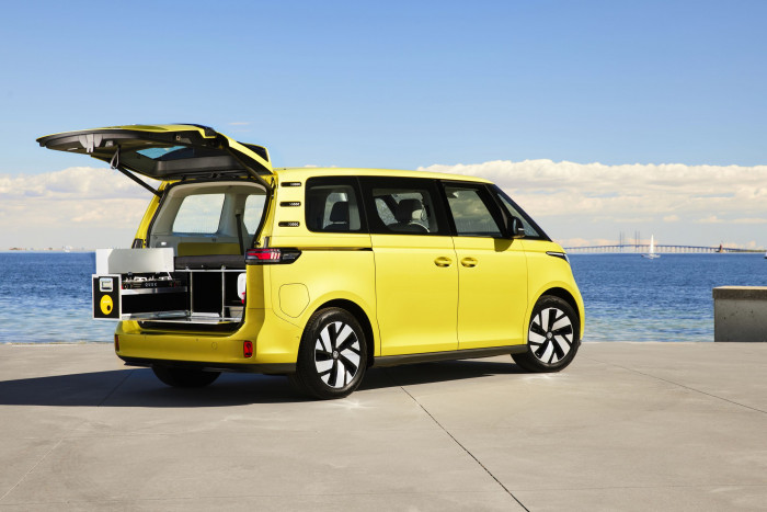 VW ID. Buzz mit Busbox von Ququq (Bild: VWN)