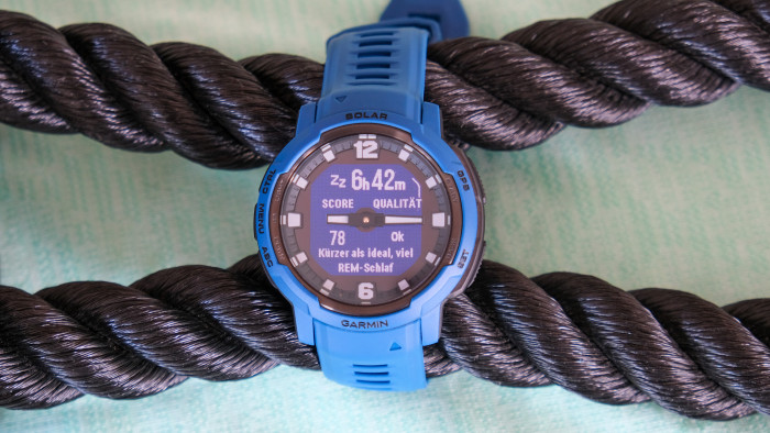 Die Schlafanalyse und alle weiteren Funktionen sind wie bei der Instinct 2. (Bild: P. Steinlechner / Golem.de)
