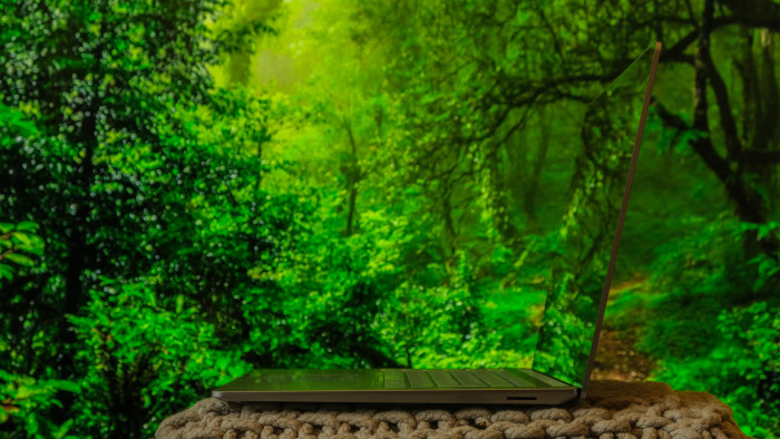 Surface Laptop 5 (Bild: Oliver Nickel/Golem.de)