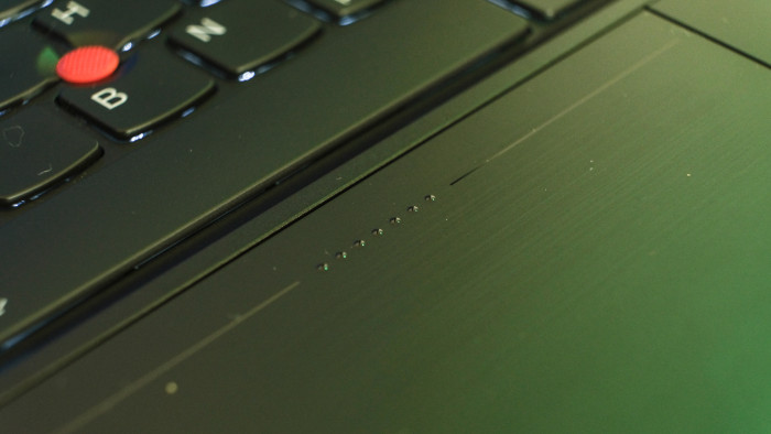 Tolles Trackpad (Bild: Oliver Nickel/Golem.de)