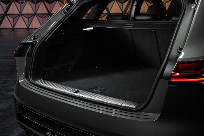 Audi gibt das Kofferraumvolumen mit 569 Litern beim SUV an, beim Sportback sind es 528 Liter.  (Foto: Audi)