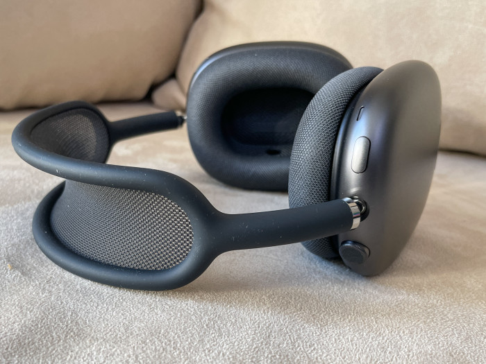 Airpods Max von Apple (Bild: Ingo Pakalski/Golem.de)