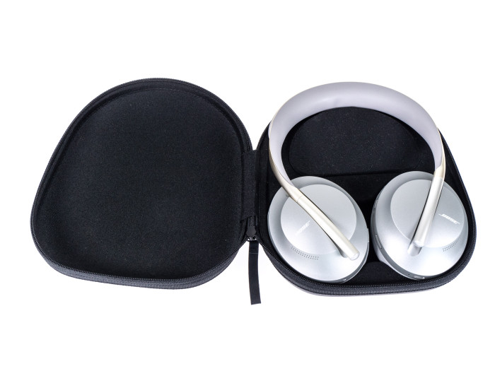 Noise Cancelling Headphones 700 von Bose (Bild: Martin Wolf/Golem.de)