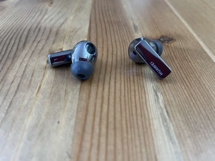 Freebuds Pro 2 von Huawei (Bild: Ingo Pakalski/Golem.de)