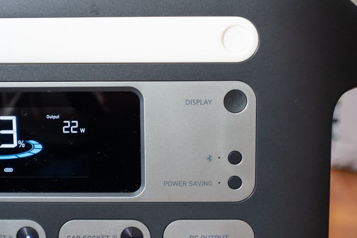 Einen Einschalter hat die Powerhouse 767 nicht. (Bild: Tobias Költzsch/Golem.de)