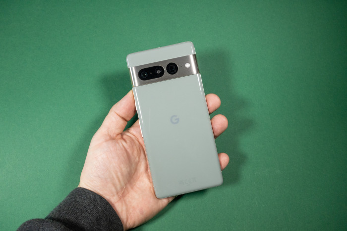 Das Pixel 7 Pro von Google (Bild: Tobias Költzsch/Golem.de)