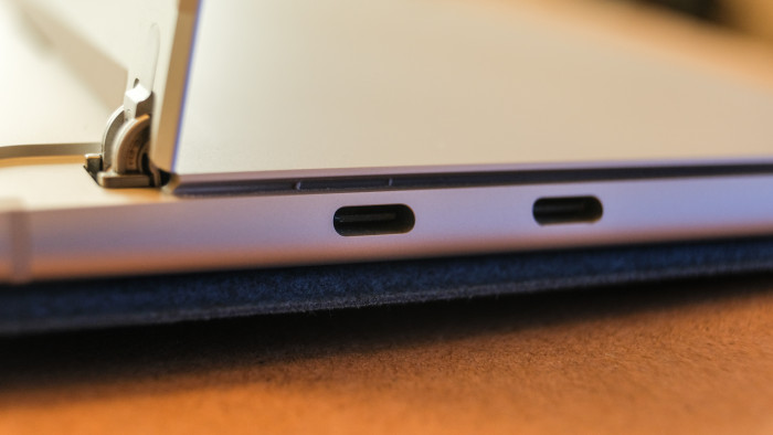 Zwei USB-C-Buchsen (Oliver Nickel/Golem.de)