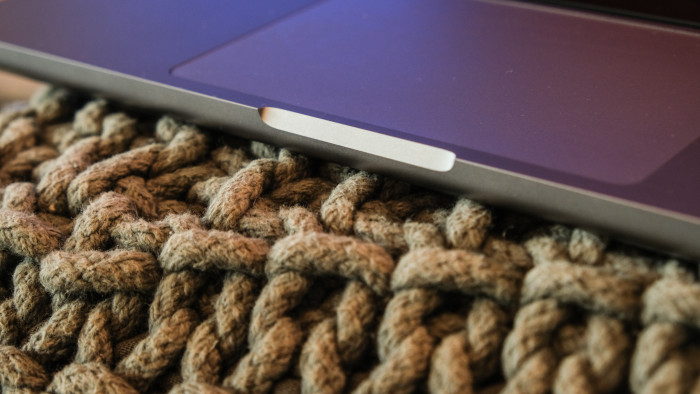 Macbook Pro 14 mit M2 Max (Bild: Oliver Nickel/Golem.de)