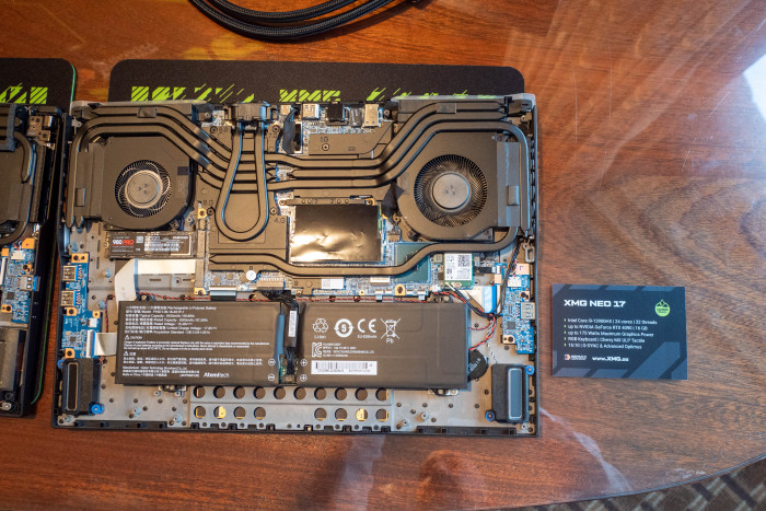 Von der Ausstattung und dem grundlegenden Aufbau sind das Neo 17 und das Neo 16 nahezu identisch. (Bild: Martin Wolf/Golem.de)