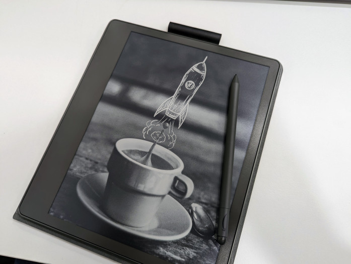 Neu sind Bildschirmschoner, die den Fokus auf die nun mögliche Zeichenfunktion legen. (Bild: Tobias Költzsch/Golem.de)