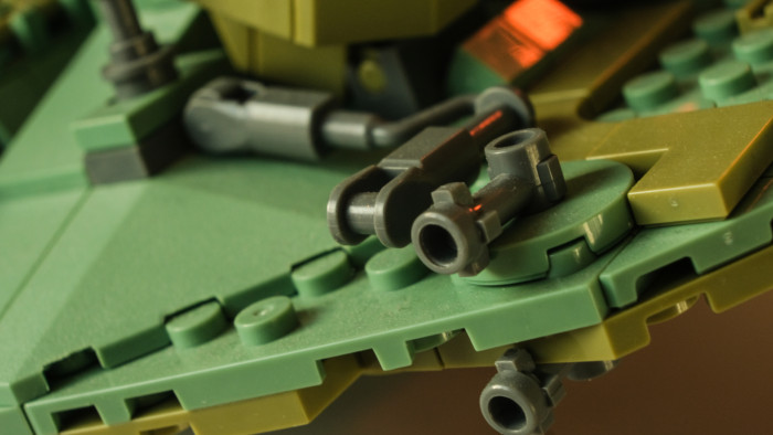 Bluebrixx Klingon Bird-of-Prey 104584 (Bild: Oliver Nickel/Golem.de)