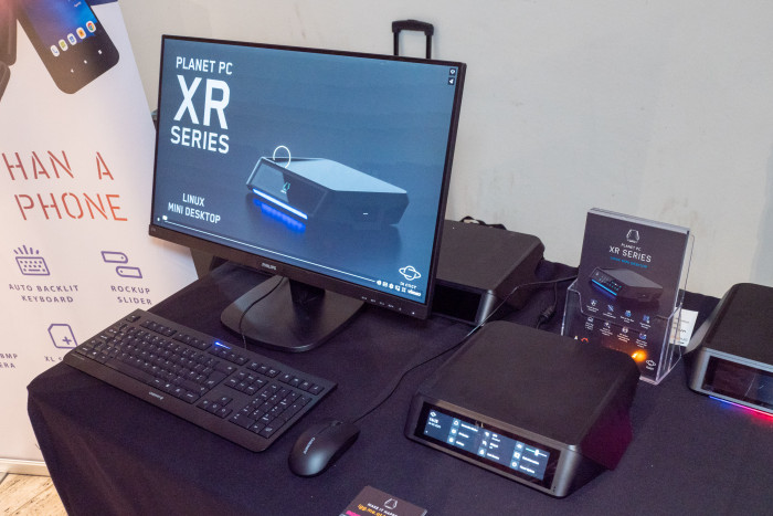 Ein Mini-PC der XR-Serie in Aktion (Bild: Martin Wolf/Golem.de)