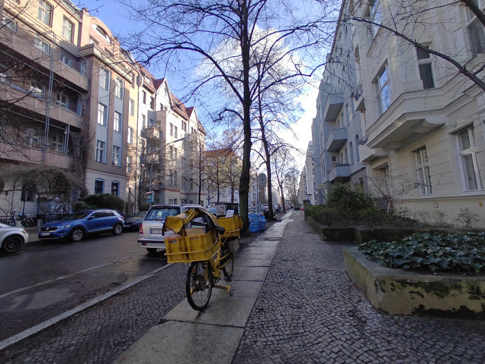 Bei Nutzung der Superweitwinkelkamera verschlechtert sich die Bilddynamik. (Bild: Tobias K&ouml;ltzsch/Golem.de)