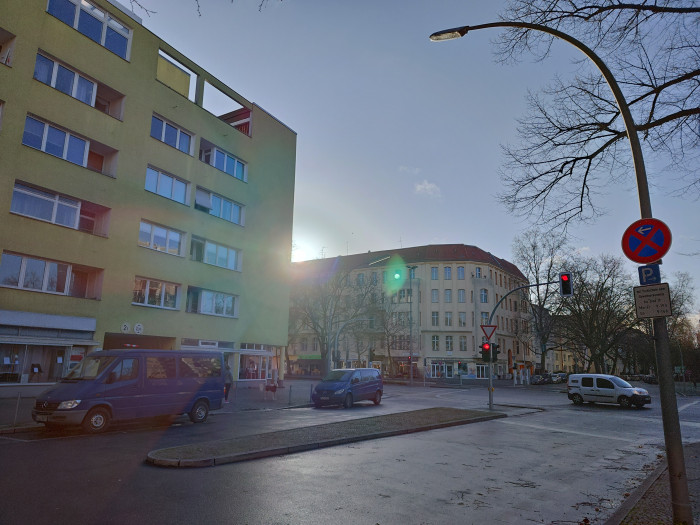 Gegenlichtaufnahmen geh&ouml;ren auch nicht zur Spezialit&auml;t der Kamera. (Bild: Tobias K&ouml;ltzsch/Golem.de)