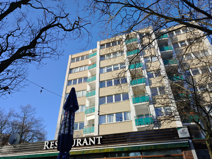 Mit gleichm&auml;&szlig;ig ausgeleuchteten Fl&auml;chen hat die Kamera des Redmagic 8 Pro am wenigsten Probleme. (Bild: Tobias K&ouml;ltzsch/Golem.de)