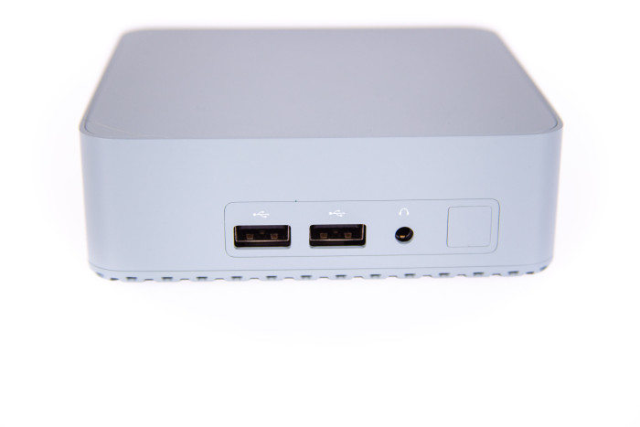 Intel NUC 12 Pro Kit mit Core i7-1270P und vPro