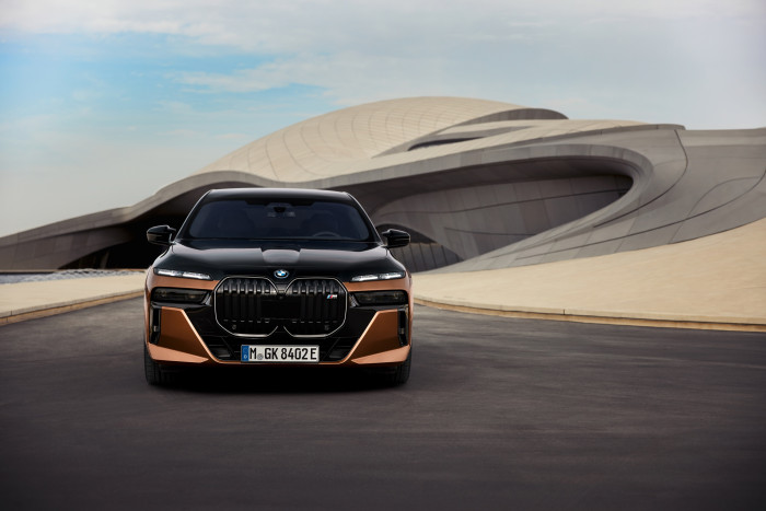 BMW i7 M70 xDrive (Bild: BMW)