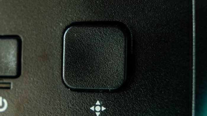 Einstellungen mit dem Steuerkreuz vornehmen (Bild: Oliver Nickel/Golem.de)