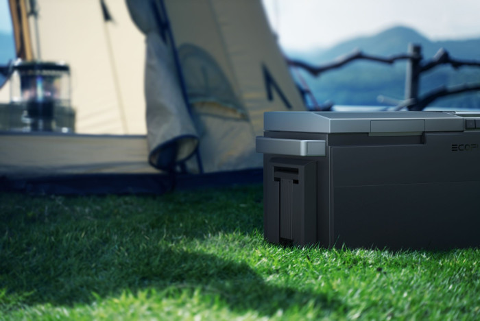 Glacier soll in 12 Minuten 18 Eiswürfel produzieren können. (Bild: Ecoflow)