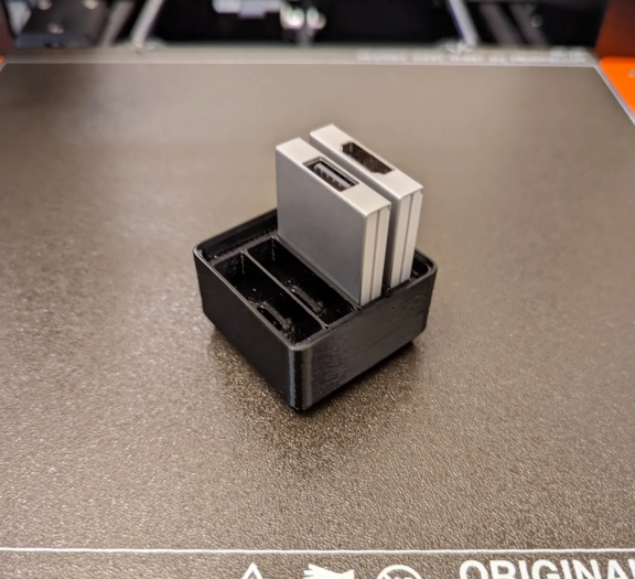 Framework Laptop Expansion Card Holder (Bild: Dayrl Biggins)