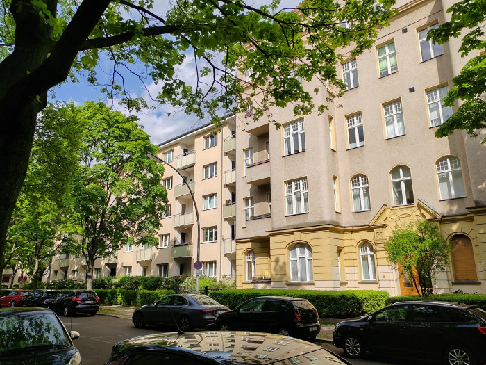 Die Kamera kommt auch mit hellen Objekten gut zurecht. (Bild: Tobias Költzsch/Golem.de)