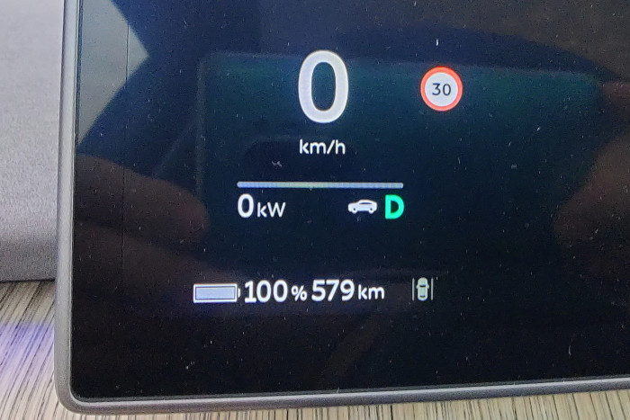 Bei vollem Akku kommt das Elektroauto nach WLTP bis zu 580 km weit. (Foto: Friedhelm Greis/Golem.de) 