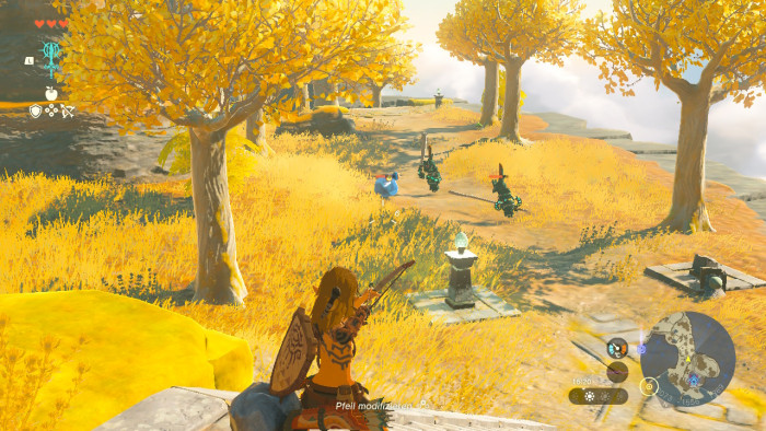 Mit Pfeil und Bogen nehmen wir Robotergegner ins Visier. (Bild: Nintendo/Screenshot: Golem.de)