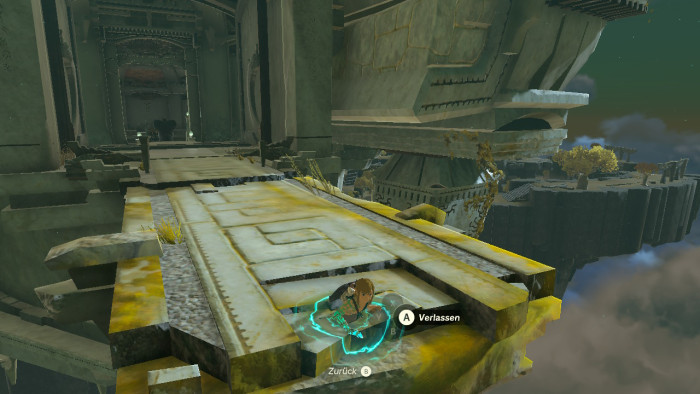 Nach dem Sprung durch die Decke hängt Link erst halb im Boden fest. (Bild: Nintendo/Screenshot: Golem.de)