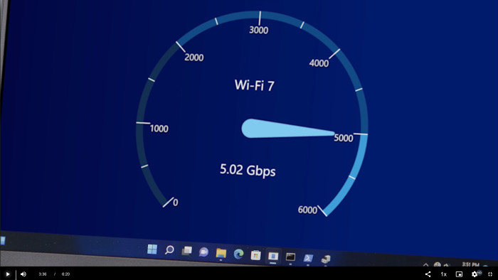 Laut Intel und Broadcom versprechen die ersten Wi-Fi-7-Laptops einen Netto-Durchsatz von circa 5 Gigabit bei kurzer Distanz und direkter Sichtlinie zum AP. (Bild: Intel / Screenshot: Harald Karcher)