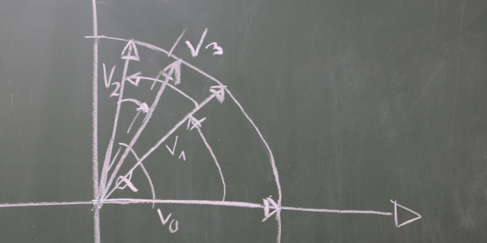 Die Idee hinter Cordic: Ausgehend von einem Startvektor V0 wird um vorgegebene Winkel rotiert, bis der gestrichelte Zielvektor ann&auml;hernd erreicht ist. Hier sind nur drei Iterationsschritte dargestellt. (Bild: Johannes Hiltscher, Golem.de)