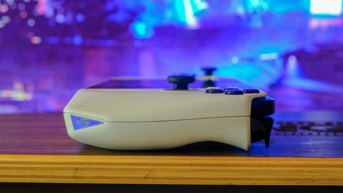 Asus ROG Ally (Bild: Oliver Nickel/Golem.de)