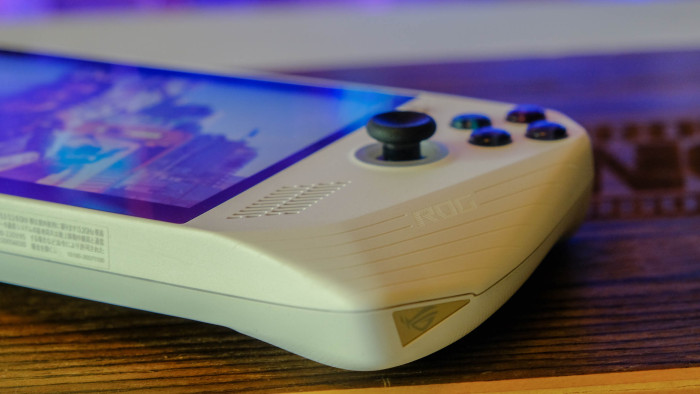 Asus ROG Ally (Bild: Oliver Nickel/Golem.de)