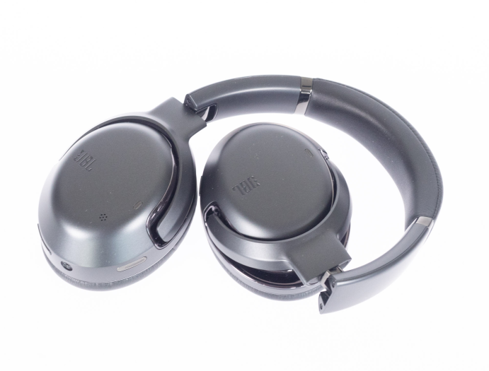 Der Tour One M2 lässt sich zusammenfalten. (Bild:Nina Völkel/Golem.de)