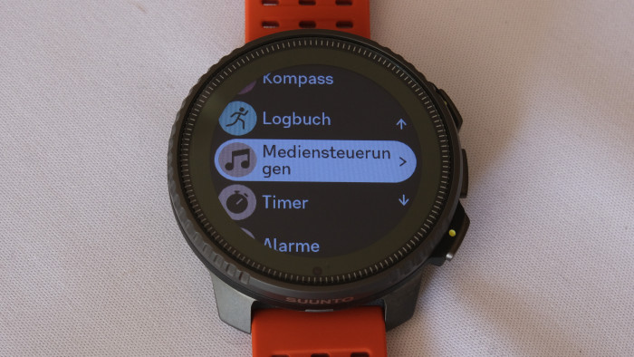 Trotz 32 GByte Speicher kann keine Musik auf der Vertical gespeichert werden, Mediensteuerung funktioniert aber. (Bild: Steinlechner/Golem.de)