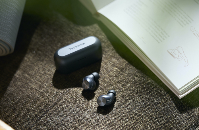 EAH-AZ40M2 (Bild: Technics)