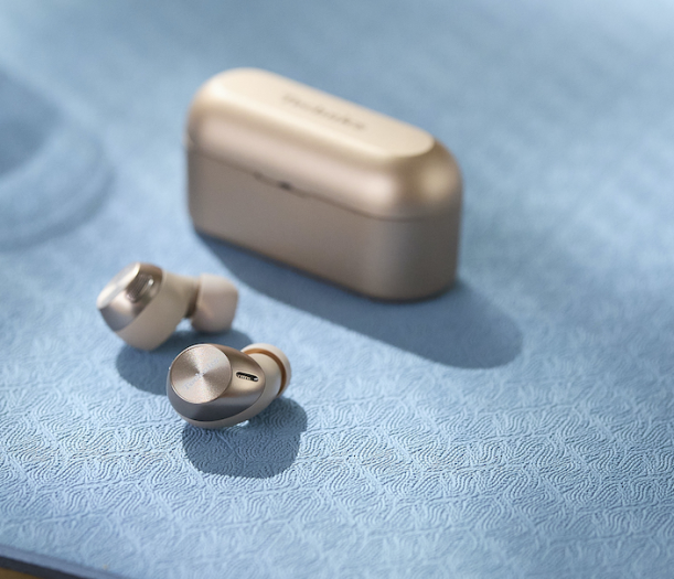 EAH-AZ40M2 (Bild: Technics)